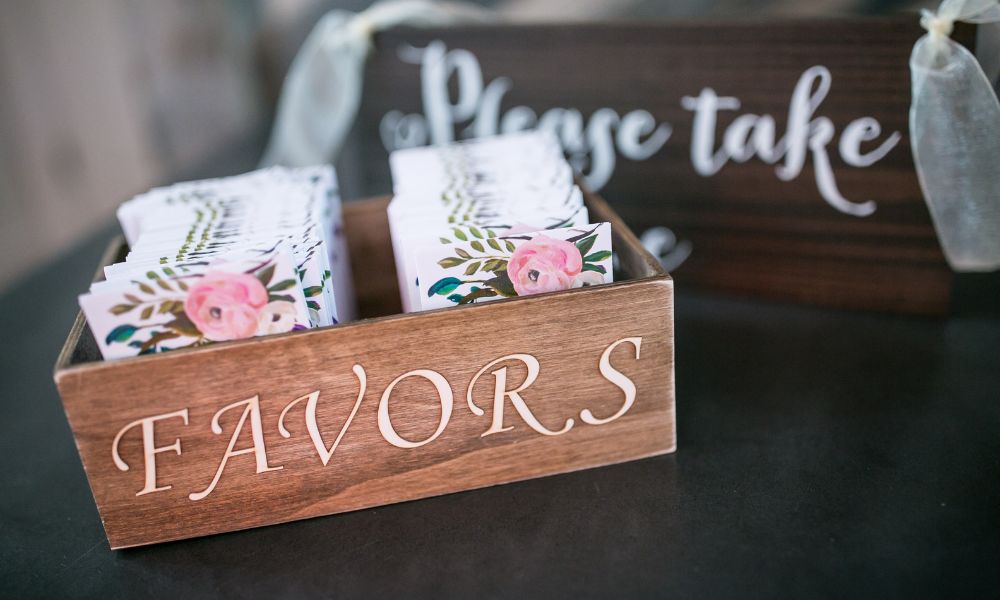 4 Wedding Favor Ideas Your Guests Will Love