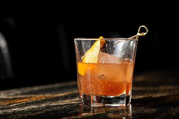 The Old Fashioned Cocktail <BR> How To Make It An End of Summer Sipper